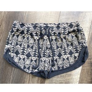 {Billabong} Shortie Tribal Print Terry Shorts 🌼